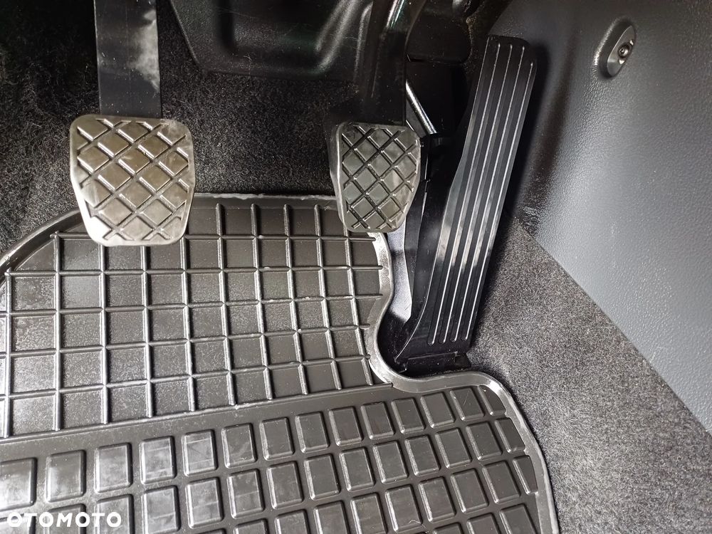 Volkswagen Tiguan 2.0 TDI DPF 4Motion Team - 31