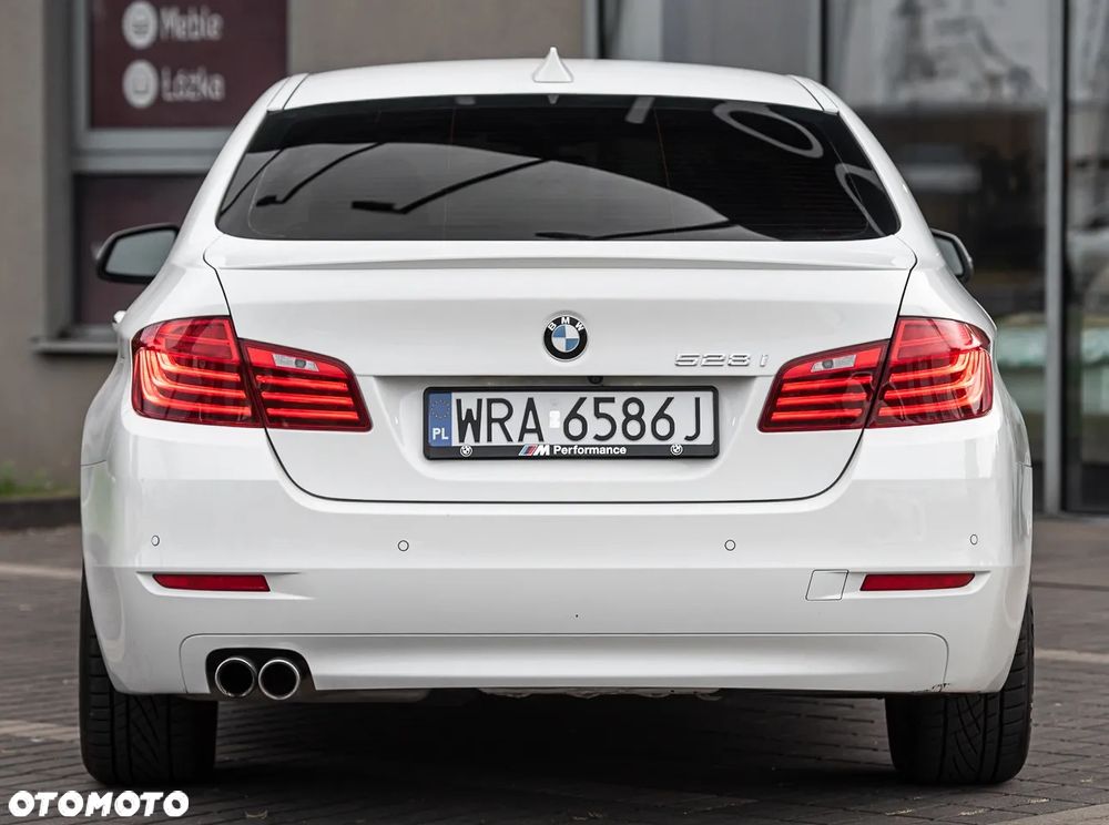 BMW Seria 5 - 11