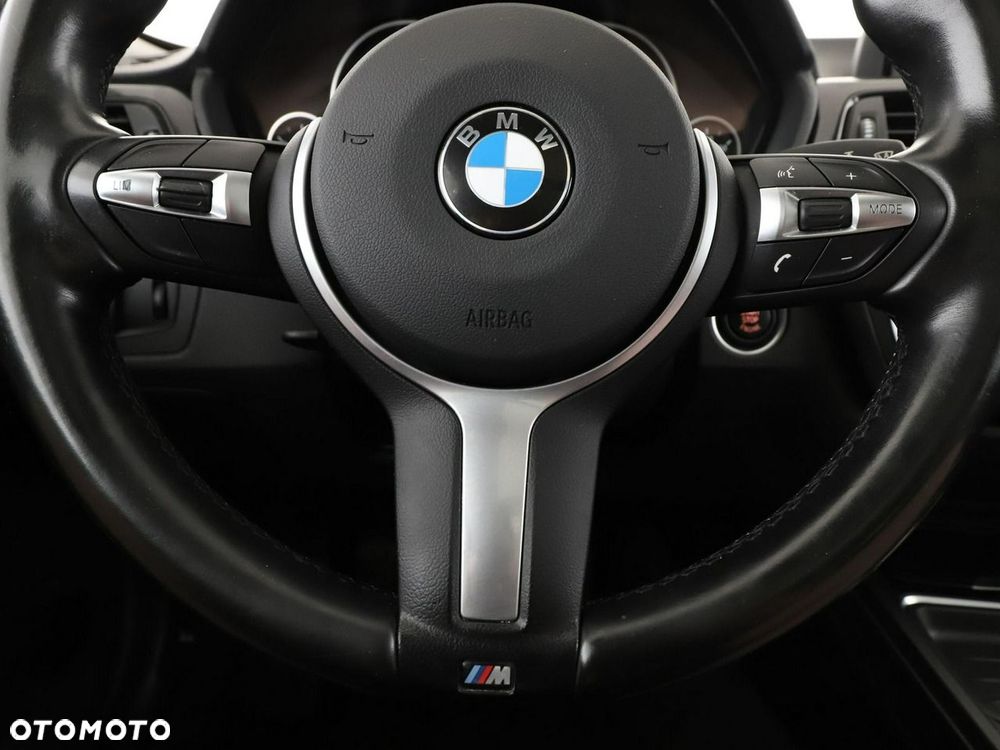 BMW Seria 3 318d - 22