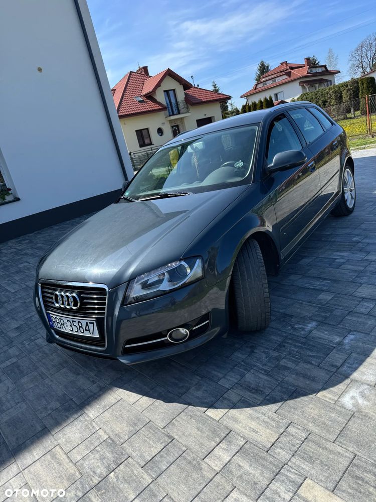 Audi A3 Sportback 1.6 TDI Ambition - 2