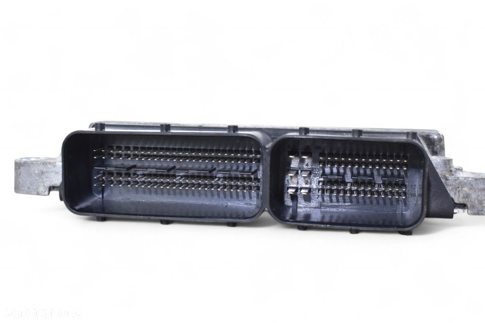 Sterownik Silnika ECU MERCEDES W204 2.2 CDI A6461504572 - 2