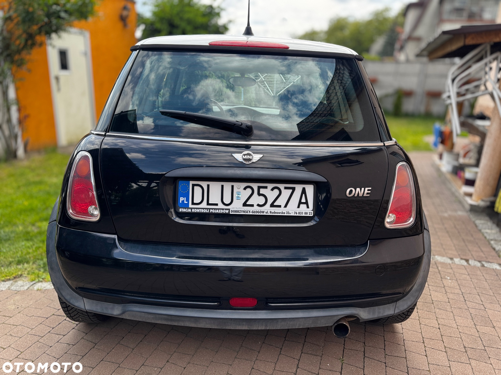 MINI ONE Standard - 7
