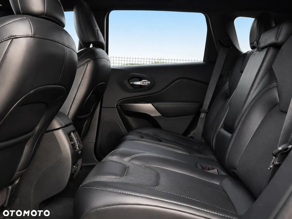 Jeep Cherokee 2.0 GME Active Drive I Night Eagle - 10