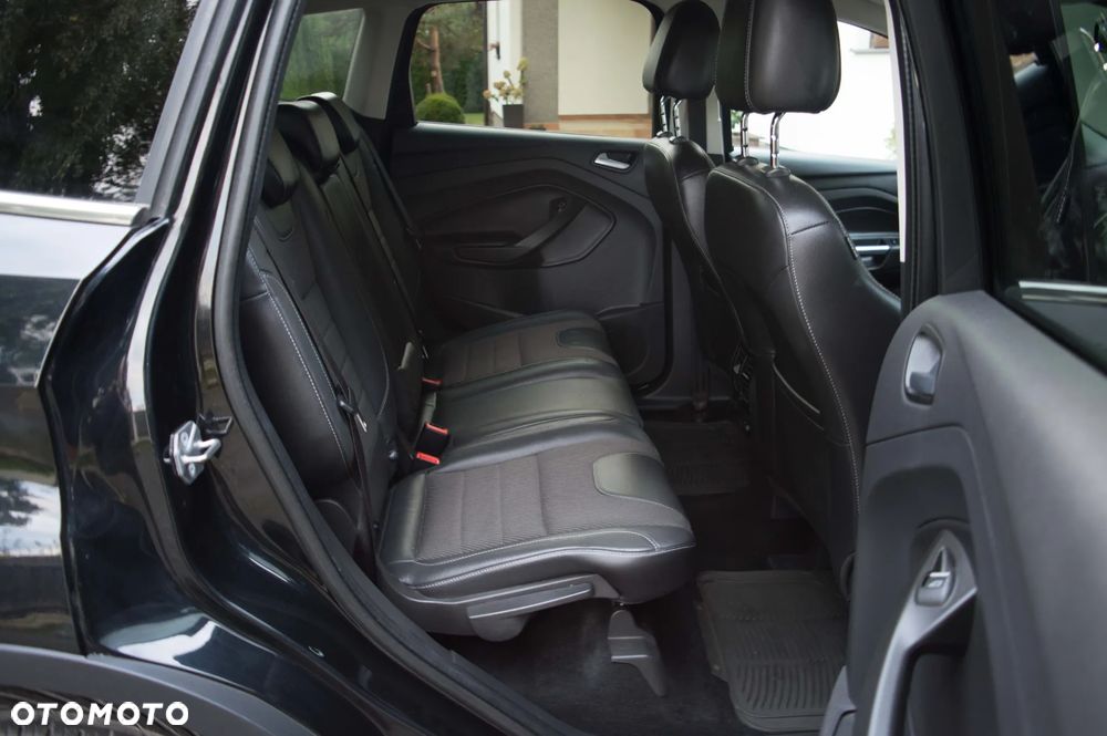 Ford Kuga 2.0 TDCi 4WD Titanium - 33