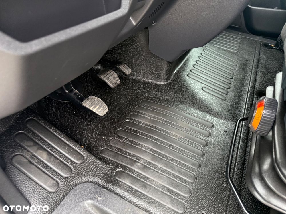 Renault MASTER 145 / CHŁODNIA / WTYKA 220V / NOWY MODEL / FRANCJI / STAN BDB / / / - 32