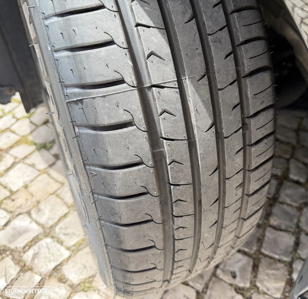 Ford Focus 1.5 TDCi ECOBlue ST-Line - 11