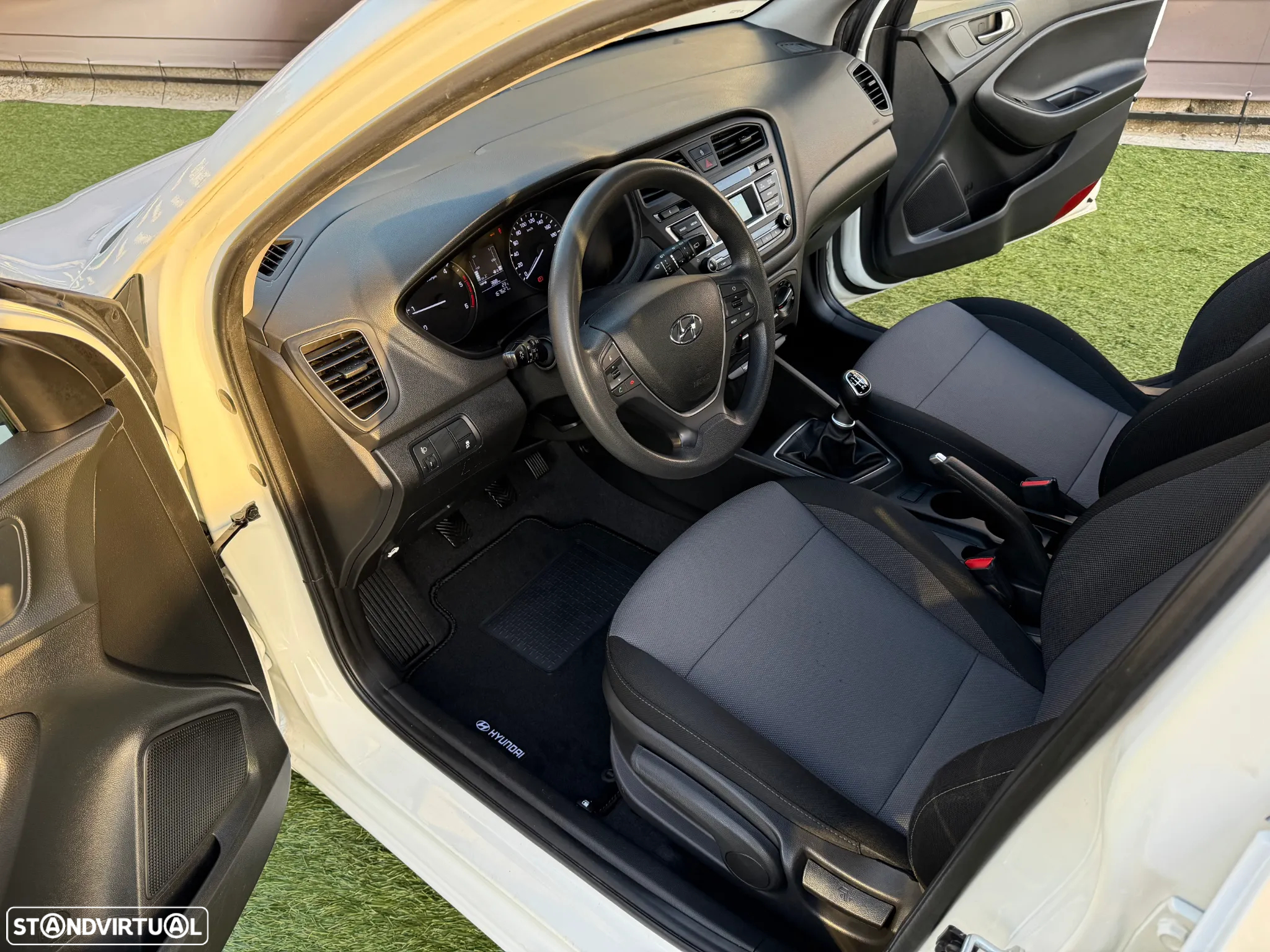 Hyundai i20 1.1 CRDi Blue Access+Bluetooth - 7