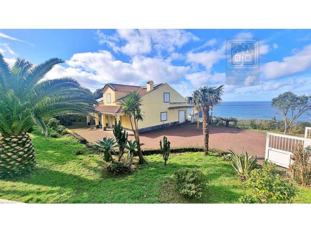 VENDA de MORADIA - VIVENDA com VISTA MAR nos Mosteiros, Ponta Delga... - Grande imagem: 2/60