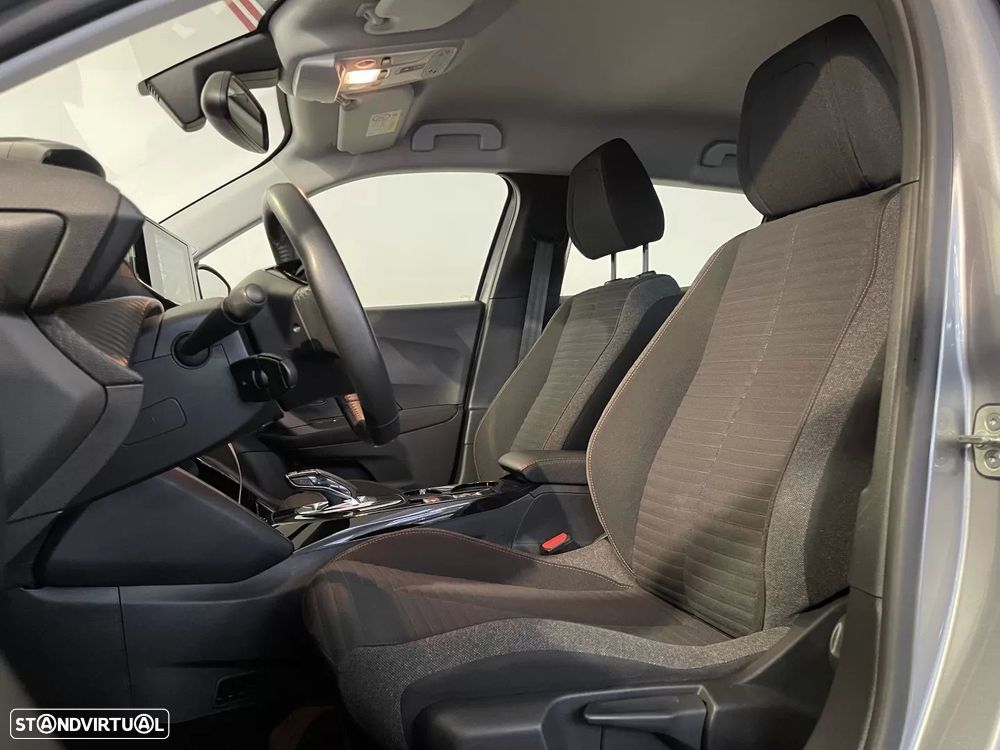 Peugeot e-2008 50 kWh Active Pack - 14