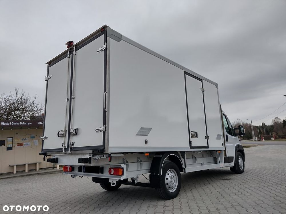 Peugeot Boxer Chlodnia Izoterma 8 Palet - 23
