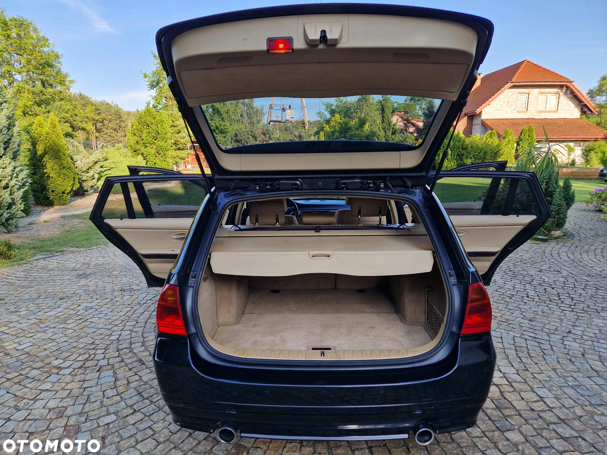 BMW Seria 3 335d DPF Touring - 14
