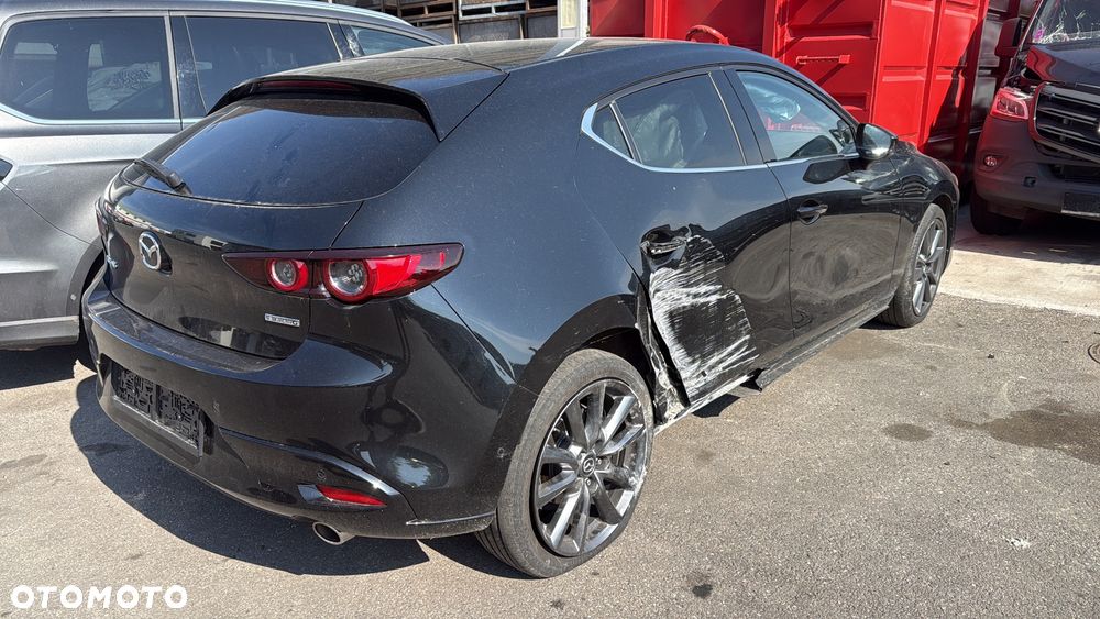 Mazda 3 2.0 mHEV Prime Line - 4