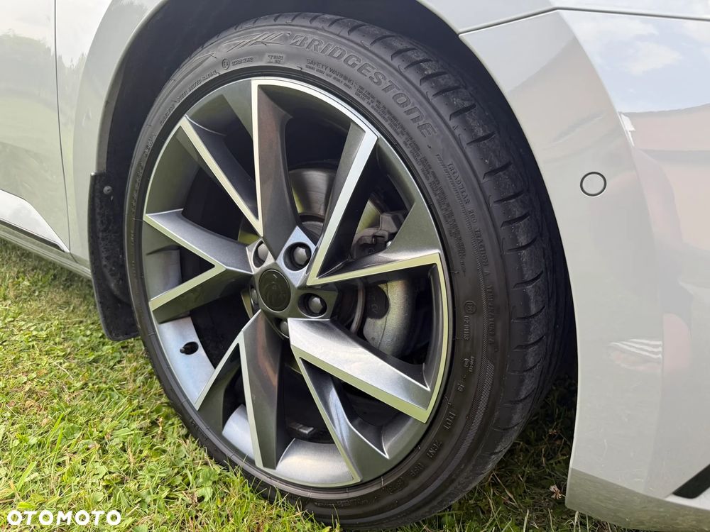 Skoda Superb 2.0 TSI Sportline DSG - 5