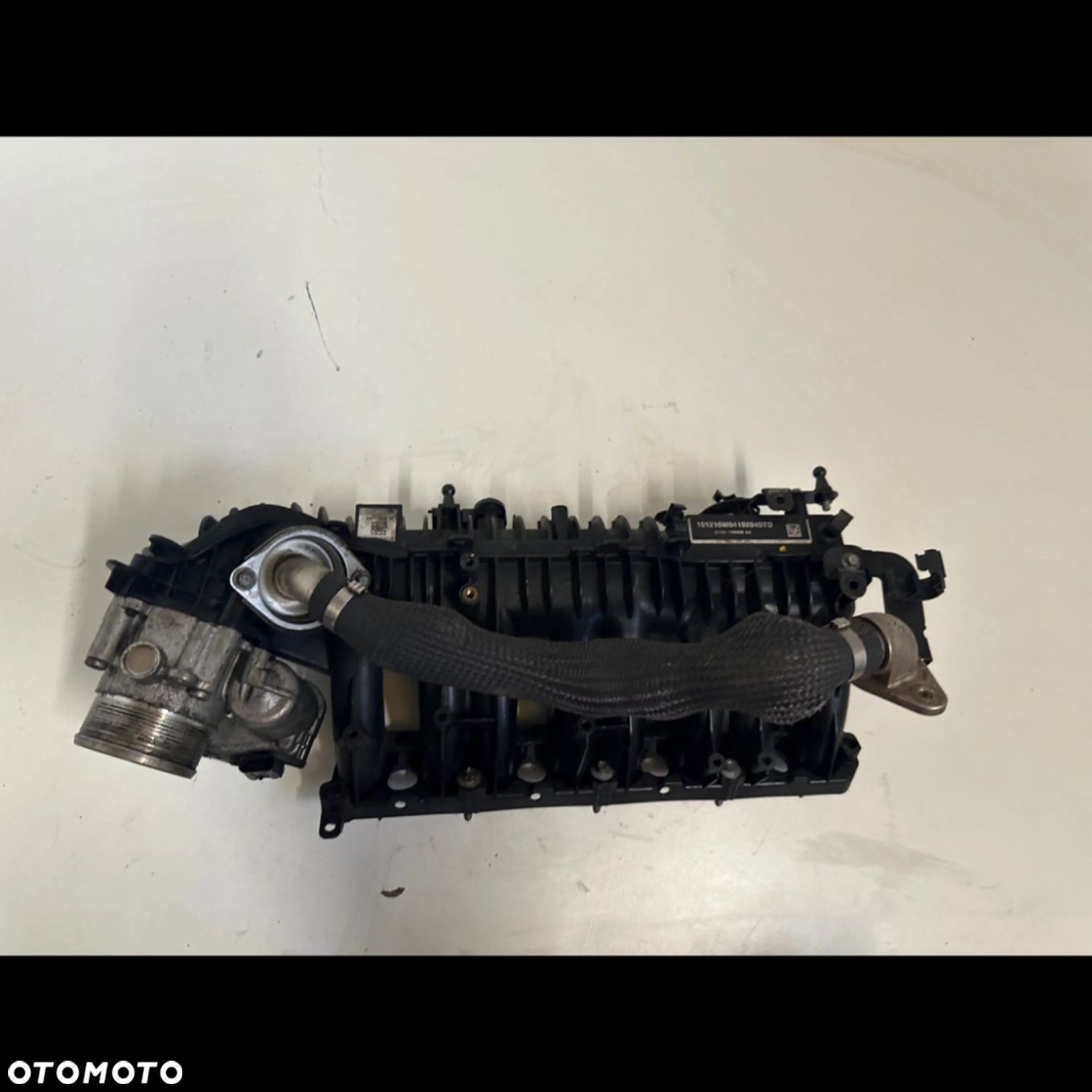 Jaguar XE 2016 Kolektor ssący g4d318n968aa - 1