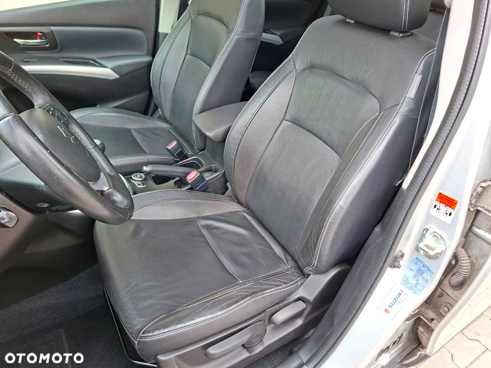 Suzuki SX4 S-Cross 1.6 VVT 4x4 Comfort - 21