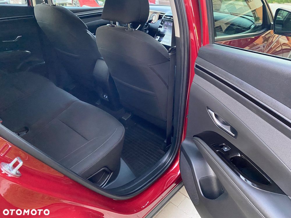 Hyundai Tucson 1.6 T-GDi Executive 2WD - 29