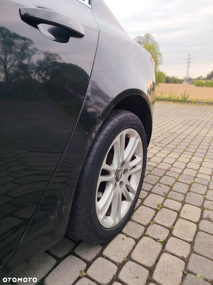 Opel Insignia 1.8 Elegance - 16