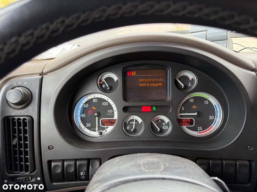 DAF XF105 - 6