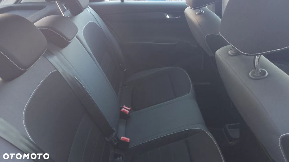 Skoda Fabia 1.0 TSI Ambition - 16