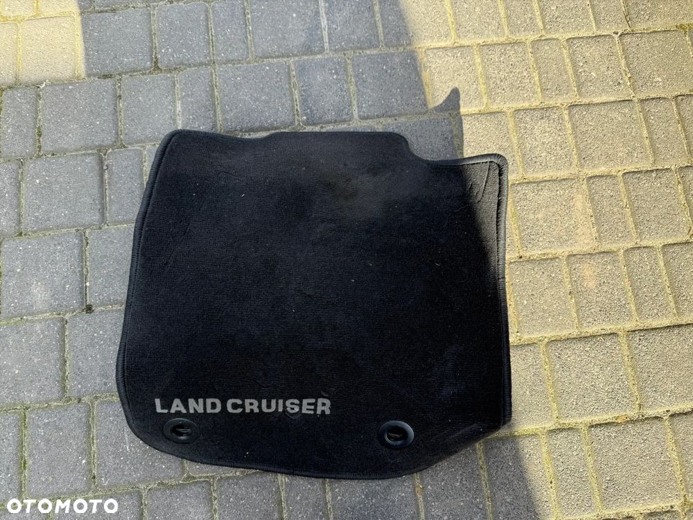 Wycieraczka dywanik welurowy Toyota Land Cruiser 150 LC150 - 1