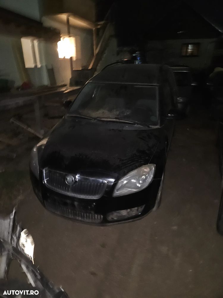 Dezmembrez skoda Roomster - 1