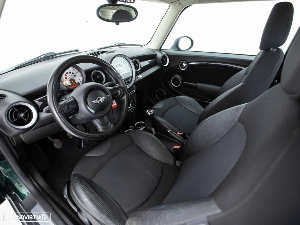 MINI 3 Portas - 7