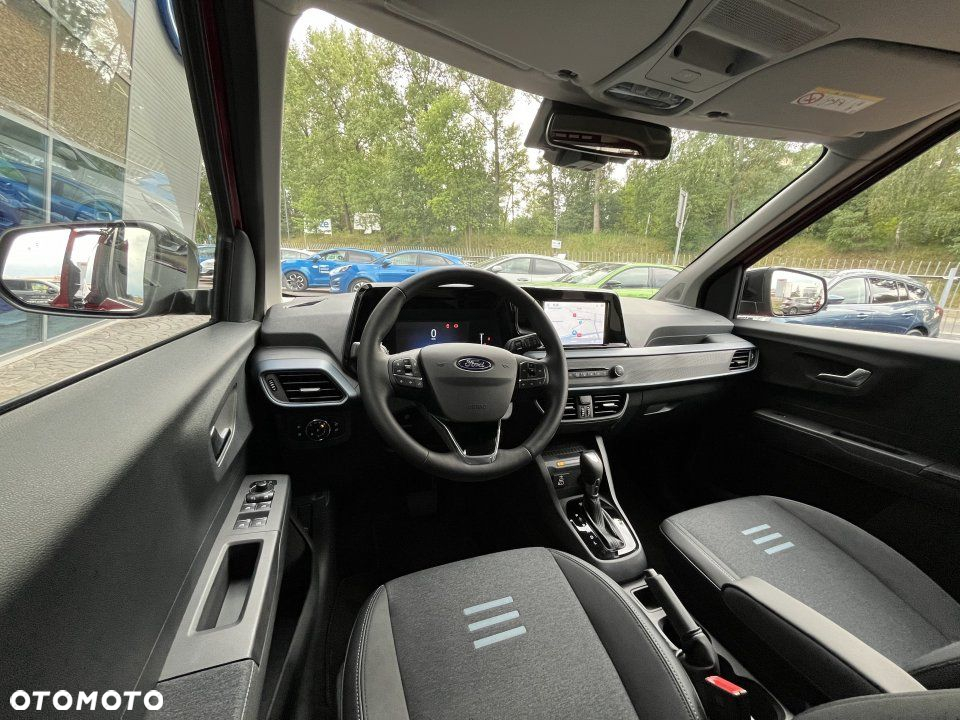 Ford Tourneo Courier - 13