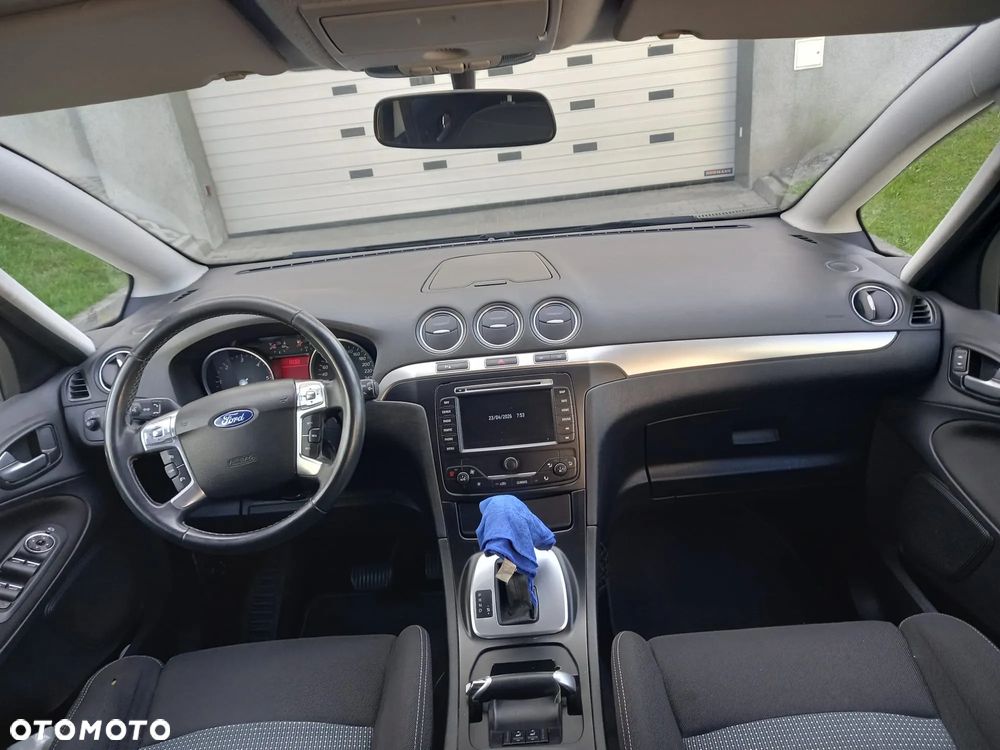 Ford S-Max 2.0 TDCi DPF Business Edition - 19