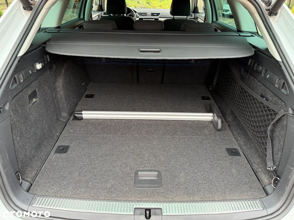 Skoda Superb 2.0 TDI 4x4 Style DSG - 29