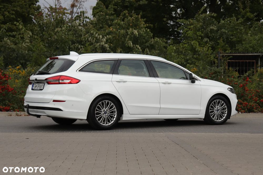 Ford Mondeo 2.0 EcoBlue Titanium - 13