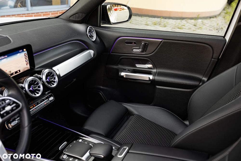 Mercedes-Benz GLB 250 Style 8G-DCT - 17