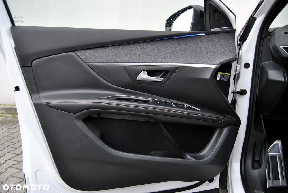 Peugeot 5008 2.0 BlueHDi Allure 7os - 25