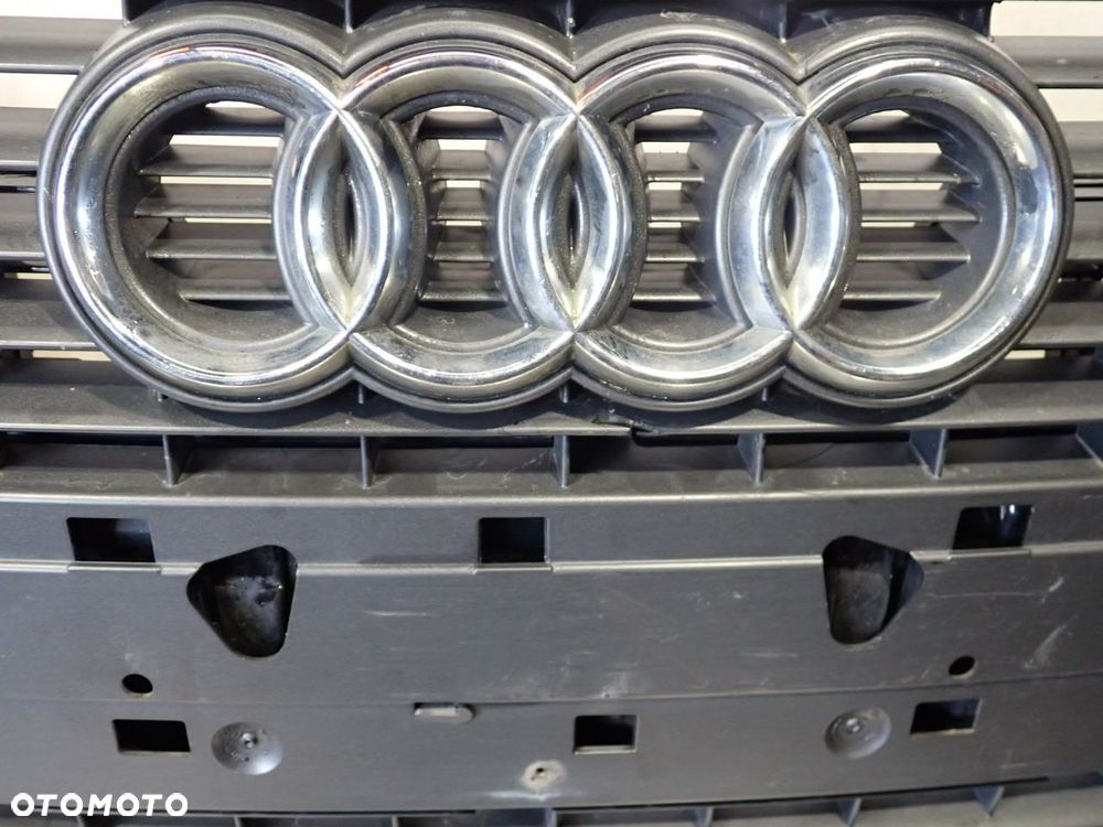 ZDERZAK PRZÓD AUDI A4 B7 - 9
