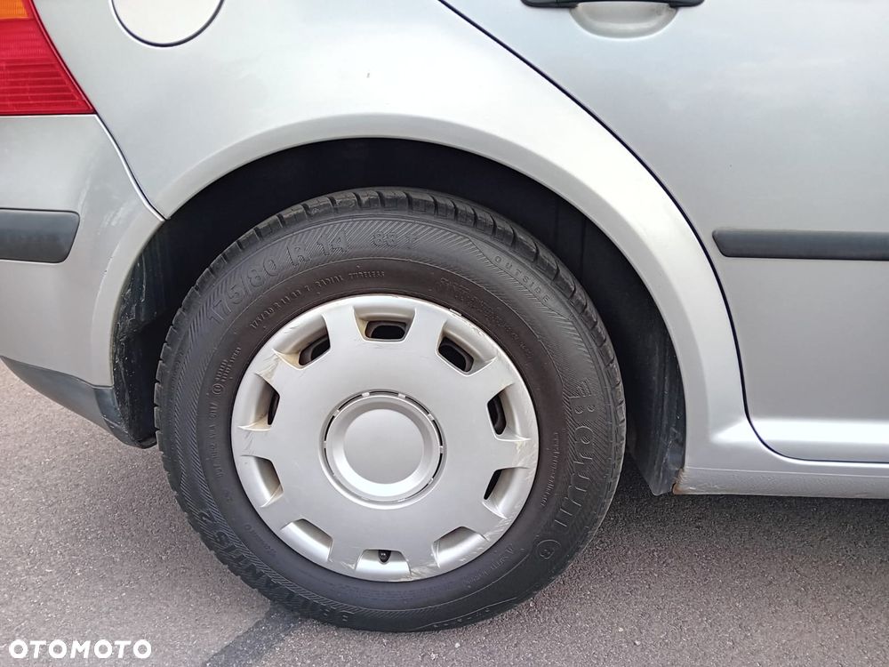 Volkswagen Golf 1.4 Comfortline - 13