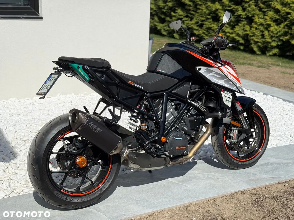 KTM Super Duke - 10