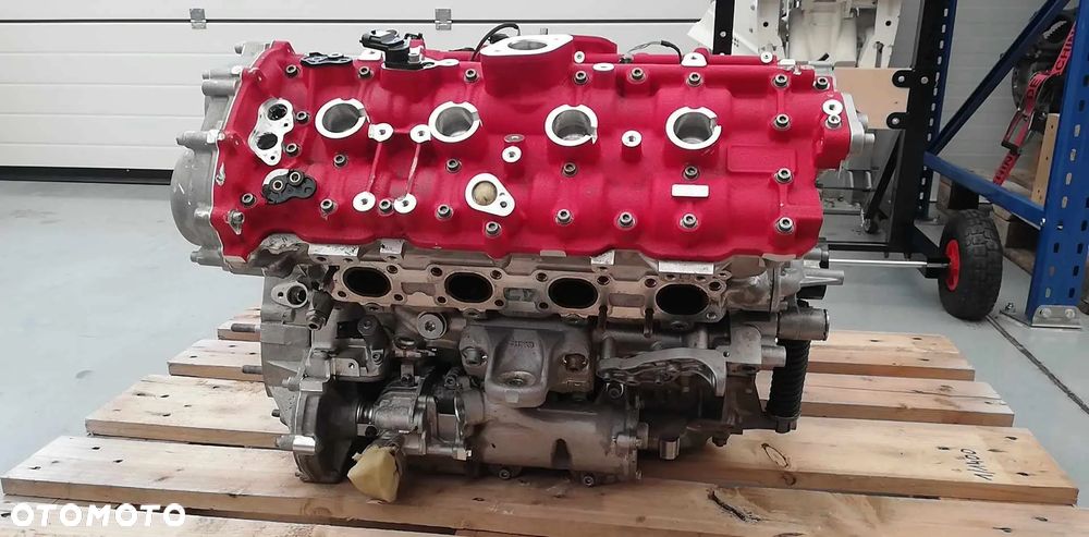 silnik Ferrari P488 Pista Shortblock 299065 47967 zł netto - 5