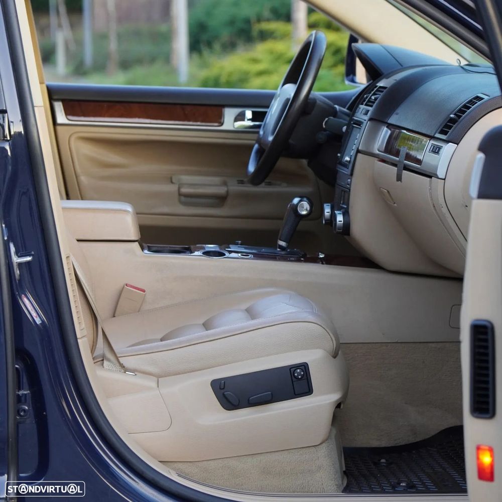 VW Touareg 2.5 TDi Tiptronic - 14