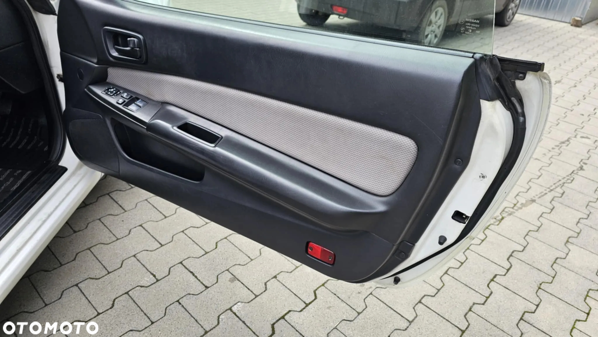 Nissan Skyline - 11
