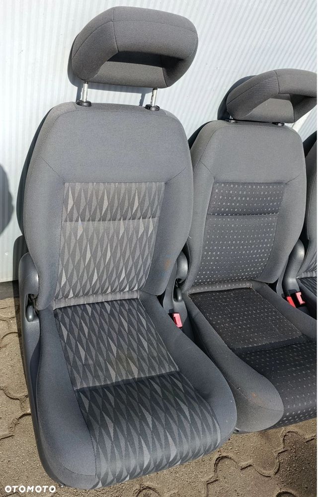 Galaxy MK1 fotel tylny tył lift Alhambra Sharan Ford - 4