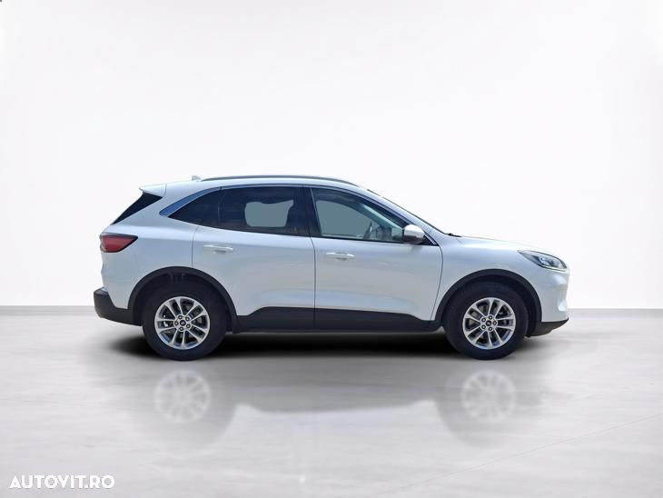 Ford Kuga - 8