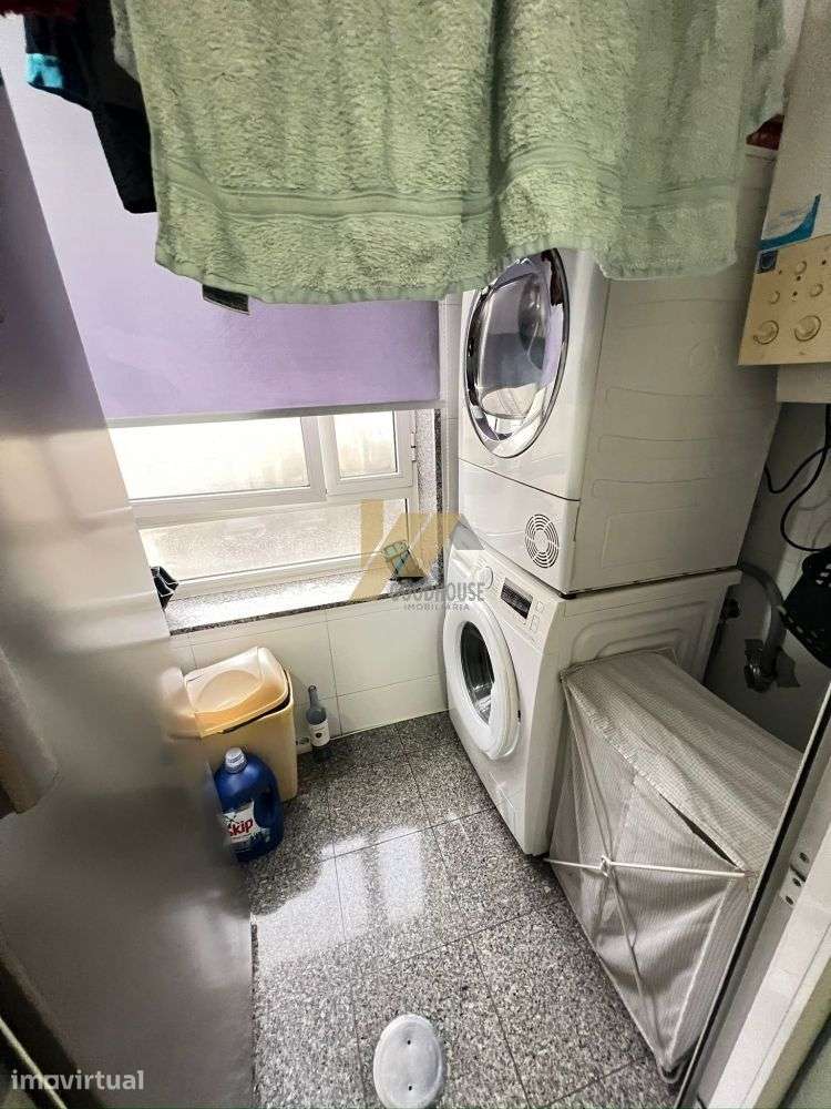 Apartamento T3 com ótimas áreas - Grande imagem: 2/10
