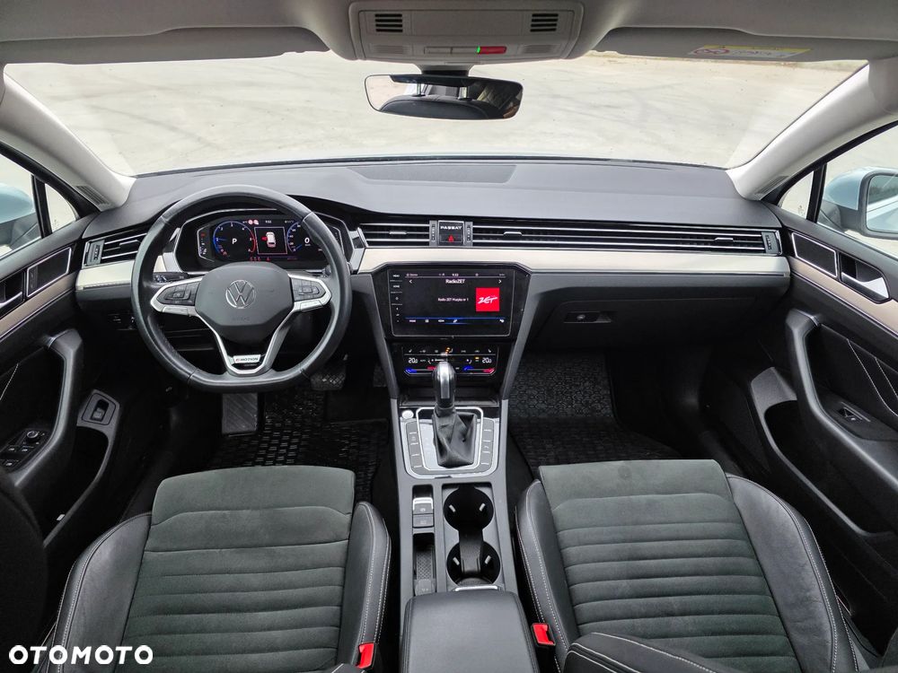 Volkswagen Passat 2.0 TDI SCR DSG 4Motion Business - 17