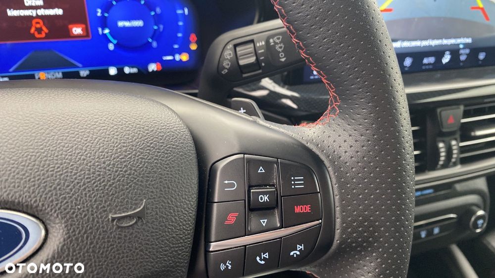 Ford Focus 2.3 EcoBoost ST X - 21