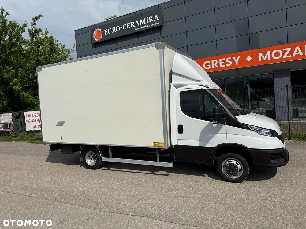 Iveco Daily 50C18, 3.0 180KM, Wysoki kontener, DMC 3,5t, Niski przebieg - 13