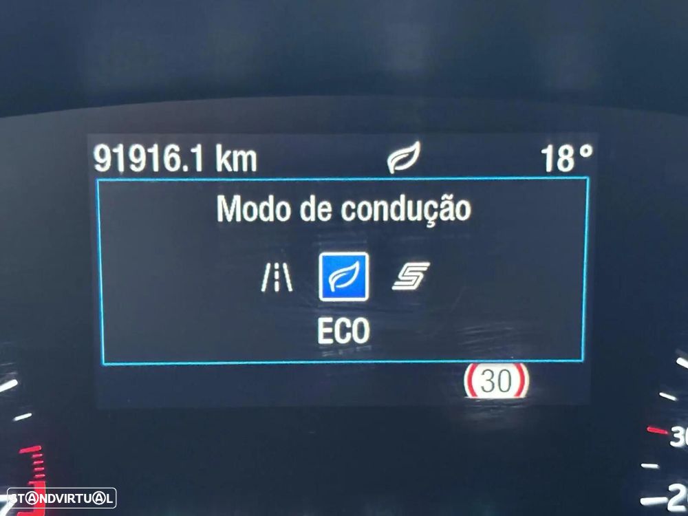 Ford Focus SW 1.0 EcoBoost ST-Line - 43