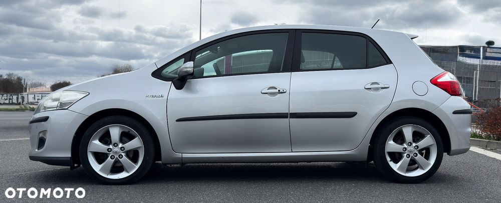 Toyota Auris - 2