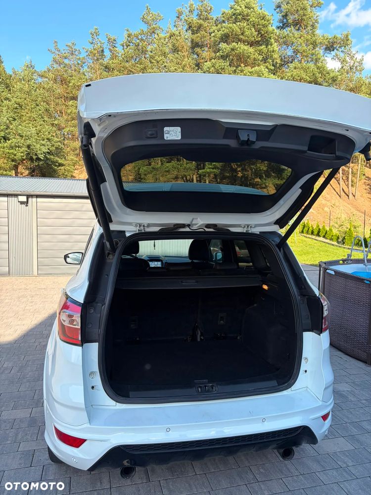 Ford Kuga 2.0 TDCi 4x4 ST-Line - 8