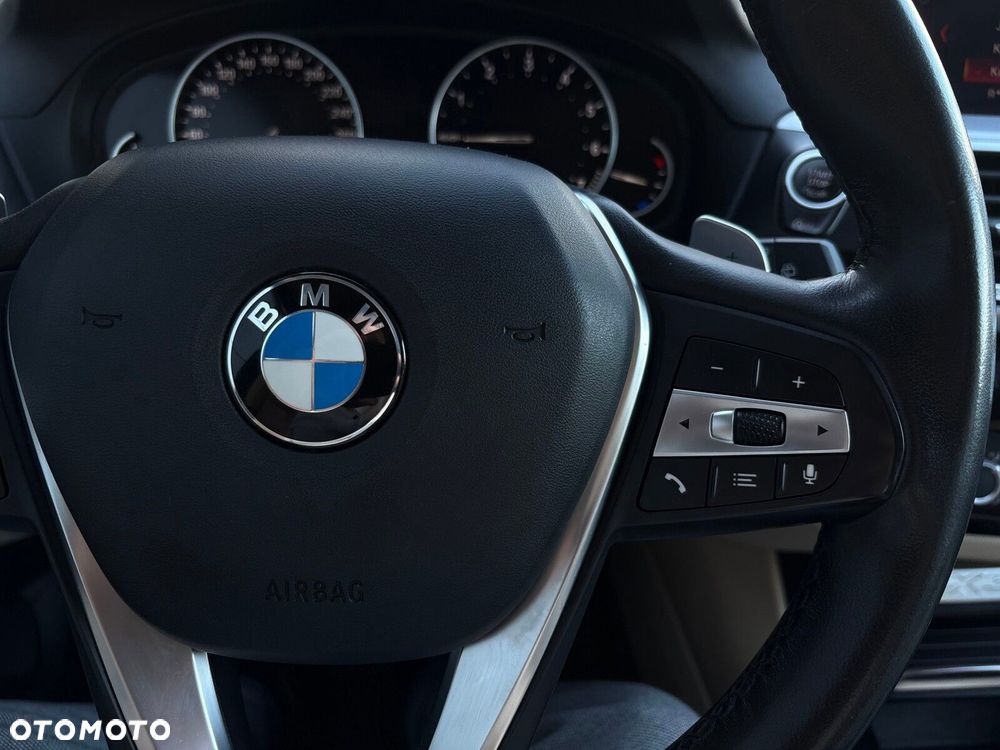BMW X3 xDrive20i - 15