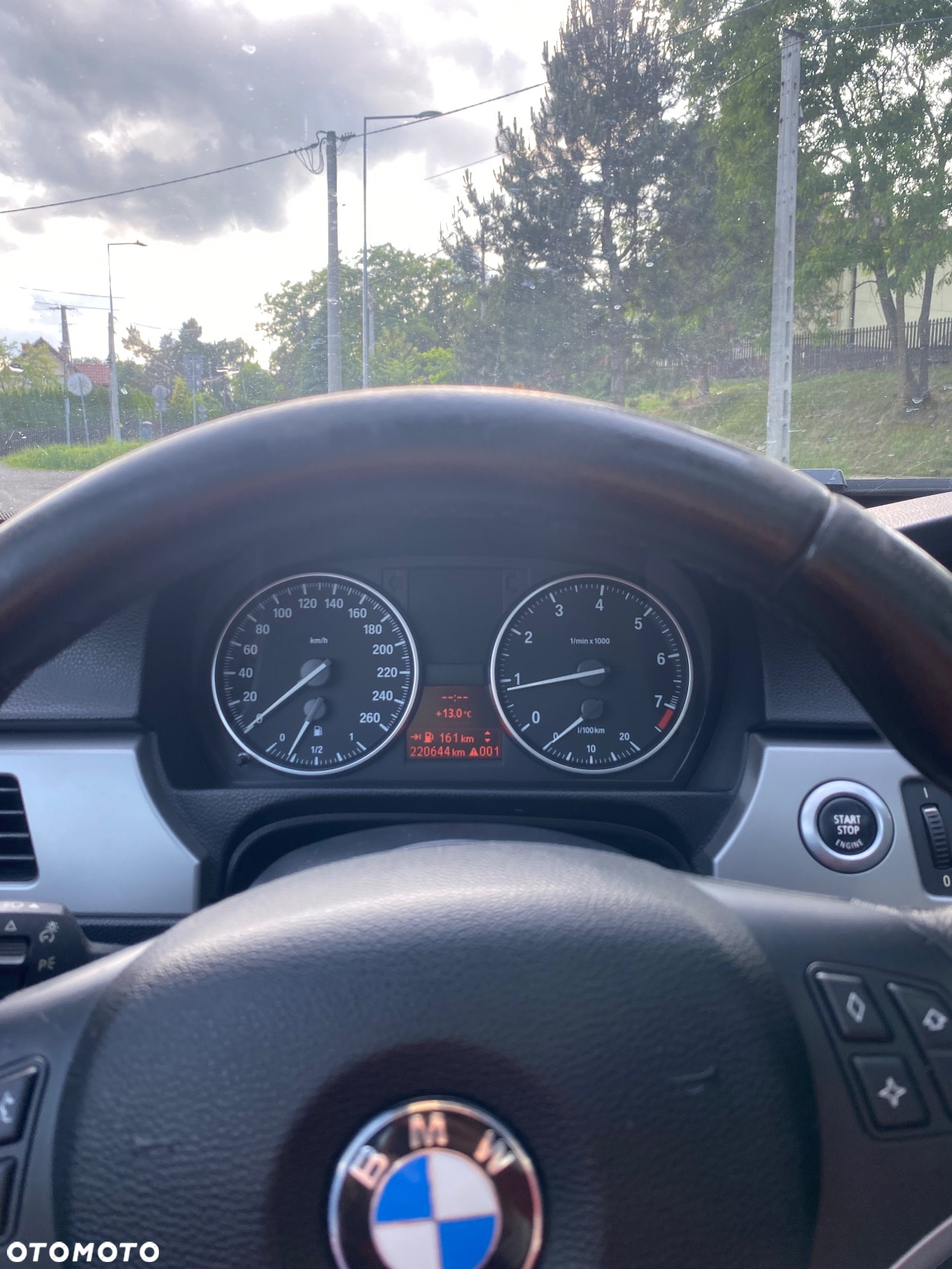 BMW Seria 3 320i - 11