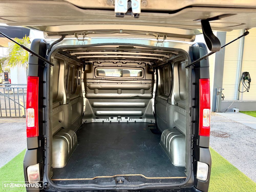 Renault TRAFIC 2.0 DCI L1H1 2,7 T - 7